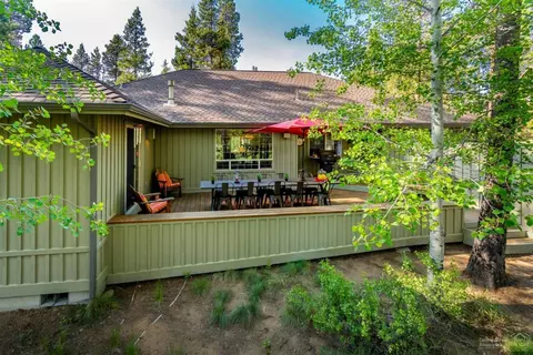 57711 Wallowa Loop, Sunriver, OR 97707 photo 18
