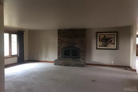20143 Mathers Rd, Bend, OR 97703 photo 5