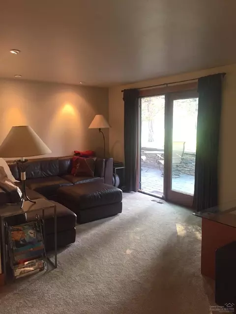 20143 Mathers Rd, Bend, OR 97703 photo 9