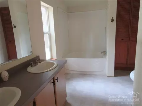 16310 Blacktail Ln, Bend, OR 97707 photo 9