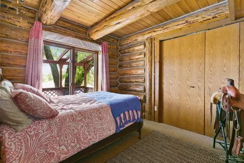 23262 Hwy 20, Bend, OR 97701 photo 10