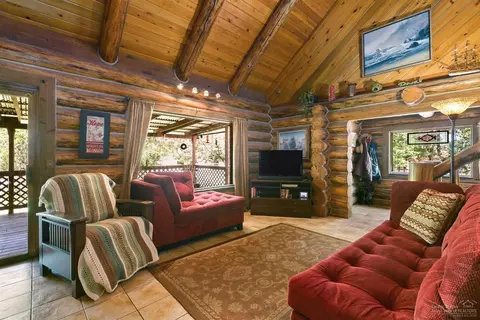 23262 Hwy 20, Bend, OR 97701 photo 8