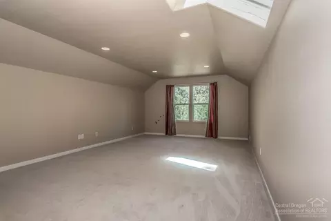 19449 Apache Rd, Bend, OR 97702 photo 19