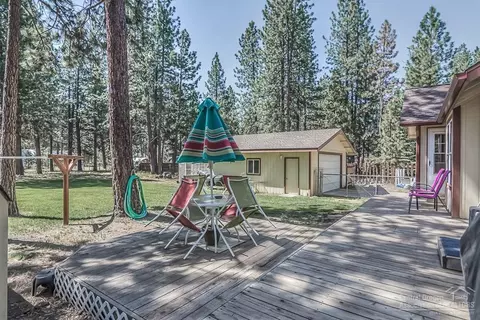 19449 Apache Rd, Bend, OR 97702 photo 24