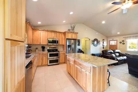 20812 Solstice Dr, Bend, OR 97703 photo 7