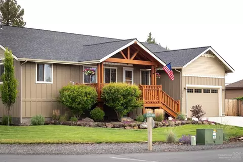 20812 Solstice Dr, Bend, OR 97703 photo 2