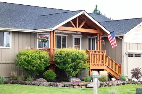 20812 Solstice Dr, Bend, OR 97703 photo 1
