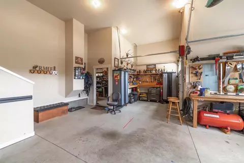20812 Solstice Dr, Bend, OR 97703 photo 23