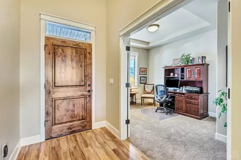 20685 NE Comet Ct, Bend, OR 97701 photo 3