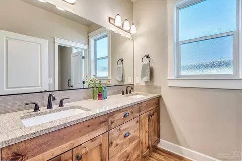 20685 NE Comet Ct, Bend, OR 97701 photo 19