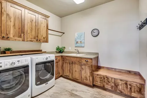 20685 NE Comet Ct, Bend, OR 97701 photo 15