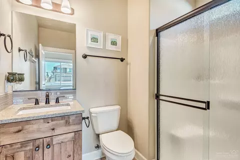 20685 NE Comet Ct, Bend, OR 97701 photo 17