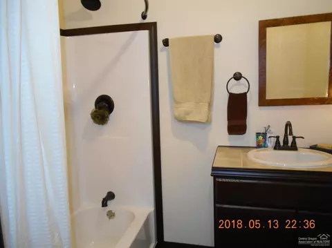 51586 Ash Rd, La Pine, OR 97739 photo 7
