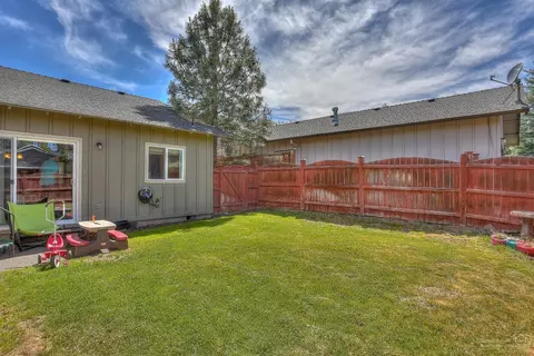 20614 Redwing Ln, Bend, OR 97702 photo 17