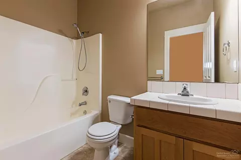 20614 Redwing Ln, Bend, OR 97702 photo 8
