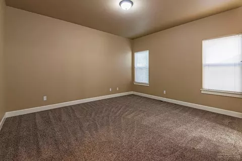 20614 Redwing Ln, Bend, OR 97702 photo 11
