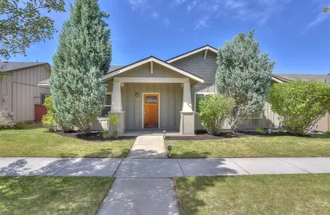 20614 Redwing Ln, Bend, OR 97702 photo 1