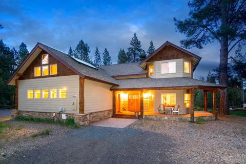 56242 Solar Dr, Bend, OR 97707 photo 2