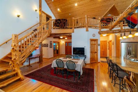 56242 Solar Dr, Bend, OR 97707 photo 3