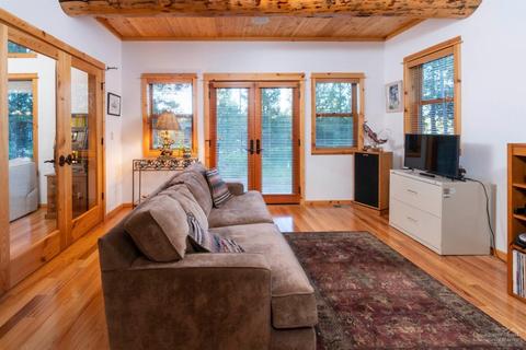 56242 Solar Dr, Bend, OR 97707 photo 14