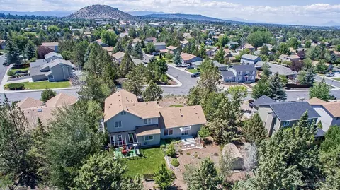 1232 NE Locksley Dr, Bend, OR 97701 photo 25