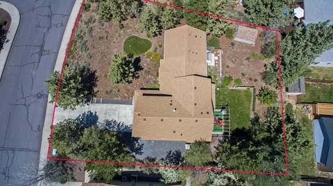 1232 NE Locksley Dr, Bend, OR 97701 photo 24