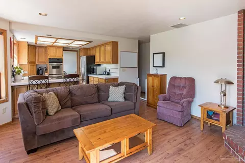 63311 Abbey Rd, Bend, OR 97701 photo 7