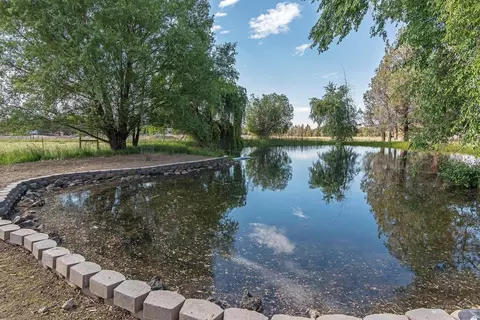 63311 Abbey Rd, Bend, OR 97701 photo 22
