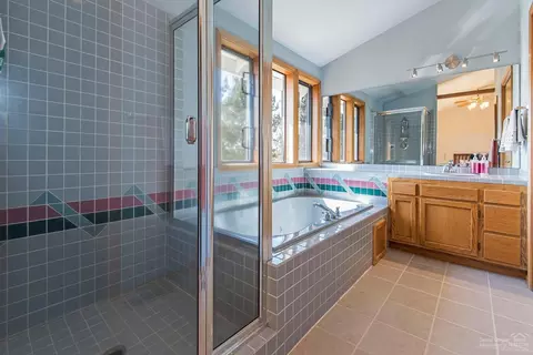 63311 Abbey Rd, Bend, OR 97701 photo 11