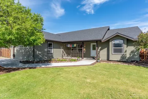 61121 Ladera Rd, Bend, OR 97702 photo 1