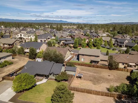 61121 Ladera Rd, Bend, OR 97702 photo 25