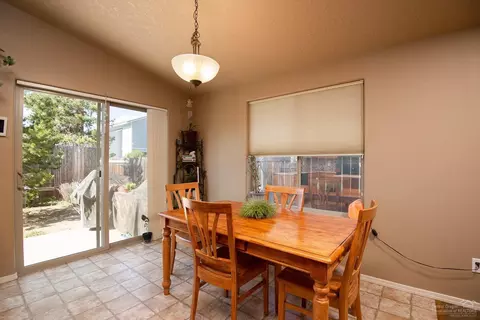 16438 Riley Dr, La Pine, OR 97739 photo 10