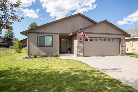 16438 Riley Dr, La Pine, OR 97739 photo 1