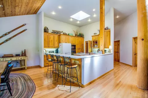 17917 Mugho Ln, Sunriver, OR 97707 photo 6