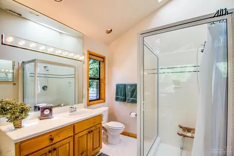 17917 Mugho Ln, Sunriver, OR 97707 photo 12