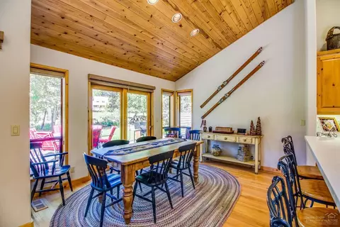 17917 Mugho Ln, Sunriver, OR 97707 photo 19