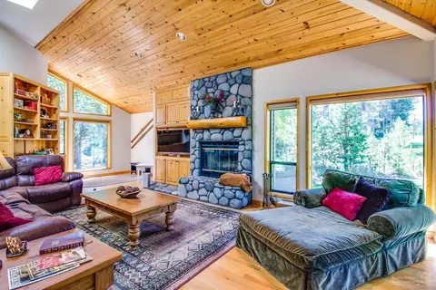 17917 Mugho Ln, Sunriver, OR 97707 photo 4