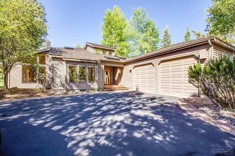 17917 Mugho Ln, Sunriver, OR 97707 photo 1