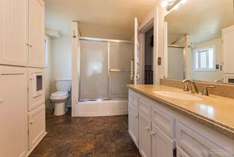 210 Juniper Ave, Spray, OR 97874 photo 9