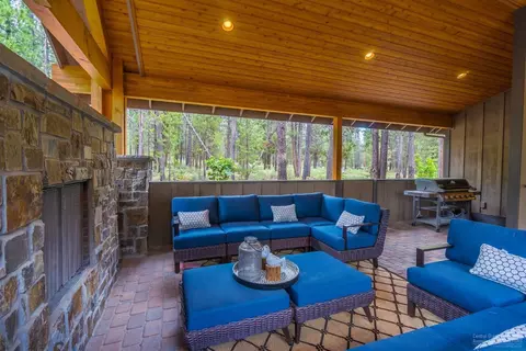 56629 Sunstone Loop, Bend, OR 97707 photo 23