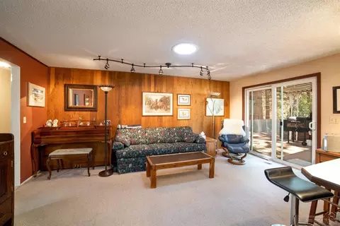 63415 Saddleback Dr, Bend, OR 97703 photo 8