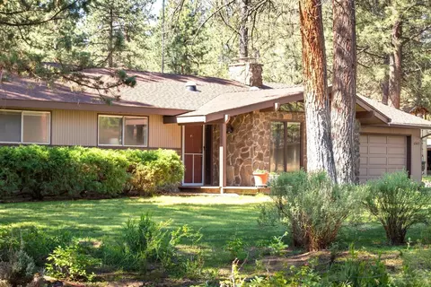 63415 Saddleback Dr, Bend, OR 97703 photo 3