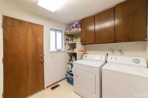 63415 Saddleback Dr, Bend, OR 97703 photo 11