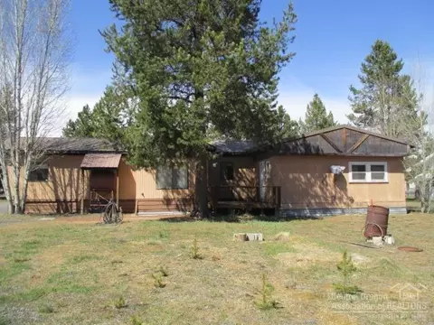 360 Riddle Rd, Crescent, OR 97733 photo 3