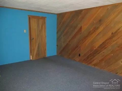 360 Riddle Rd, Crescent, OR 97733 photo 19