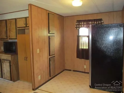 360 Riddle Rd, Crescent, OR 97733 photo 8