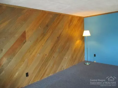 360 Riddle Rd, Crescent, OR 97733 photo 18