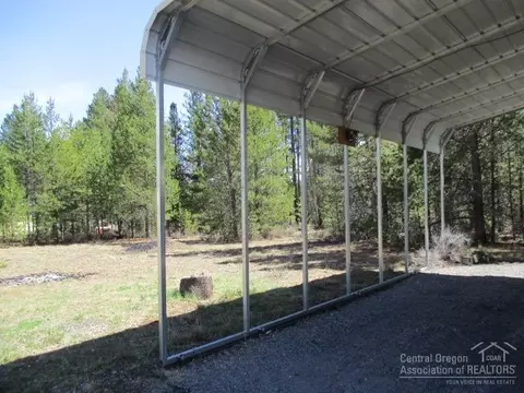 360 Riddle Rd, Crescent, OR 97733 photo 23