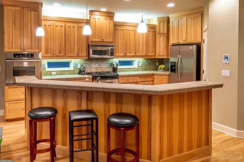 60984 Creekstone Loop, Bend, OR 97702 photo 7