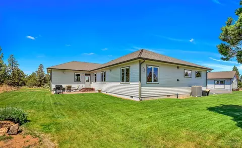 61050 Bacchus Ct, Bend, OR 97702 photo 15